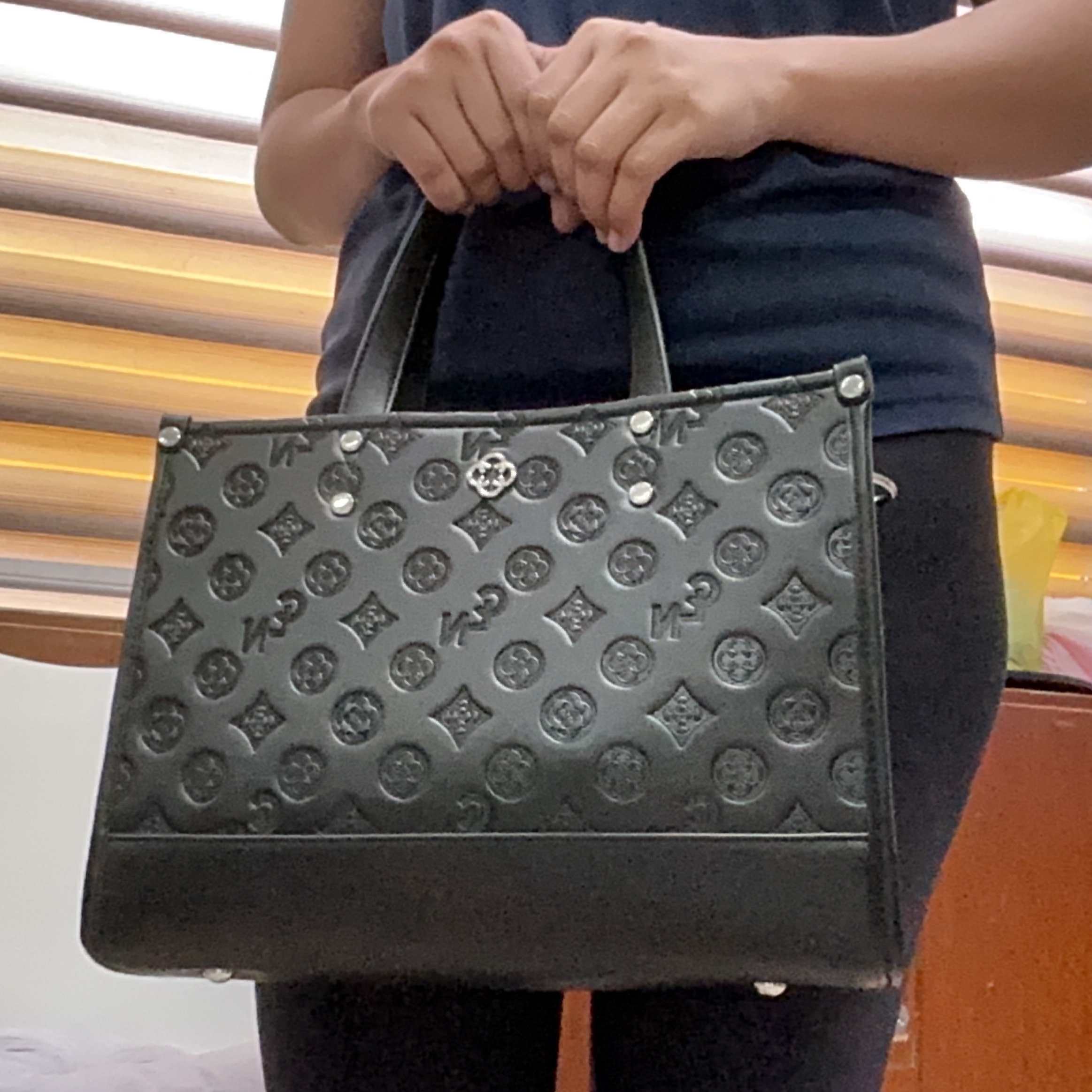 rayover_2025-08-19T05:51:37.224Z