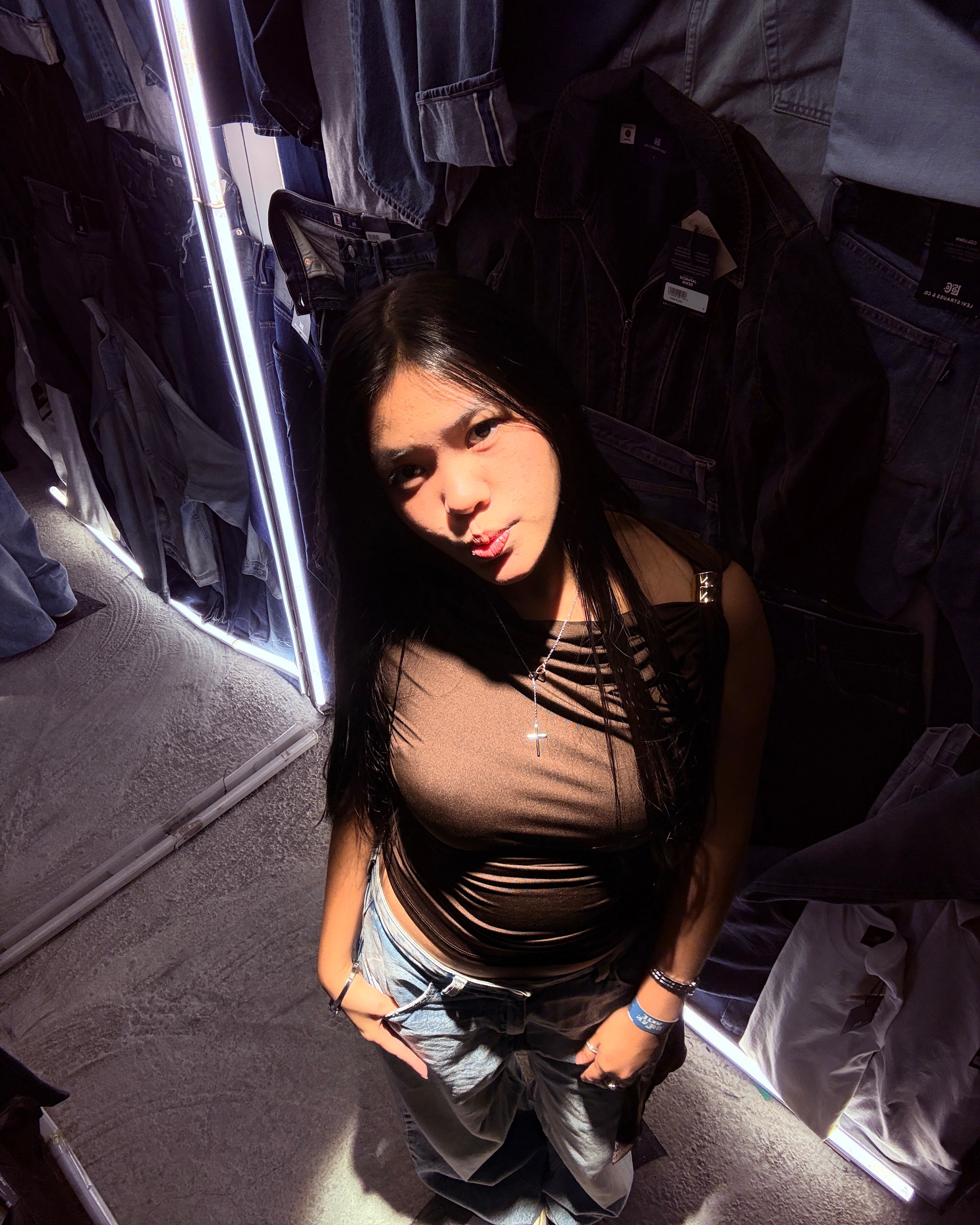 rayover_2025-09-23T06:57:06.672Z