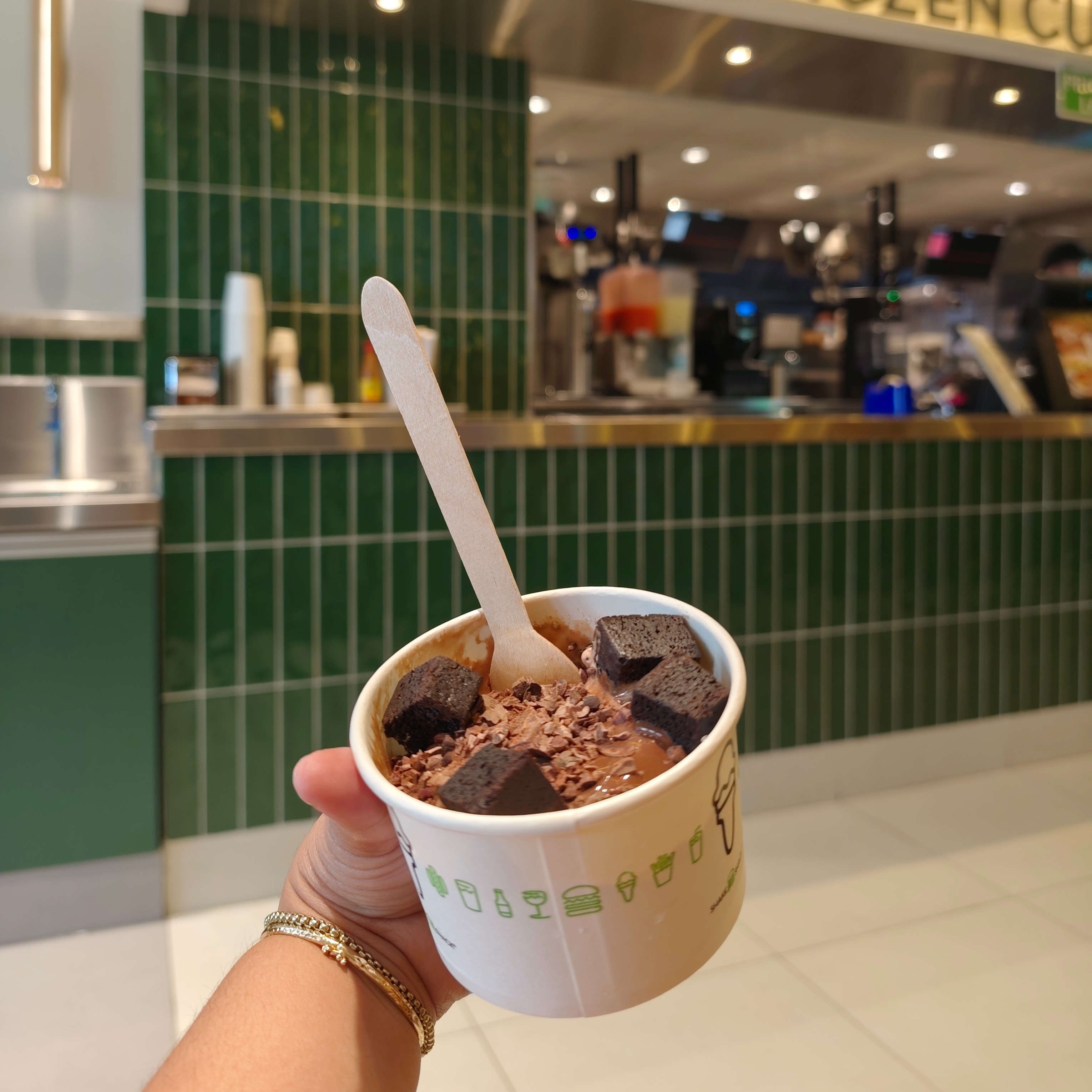 rayover_2025-09-28T00:04:15.062Z