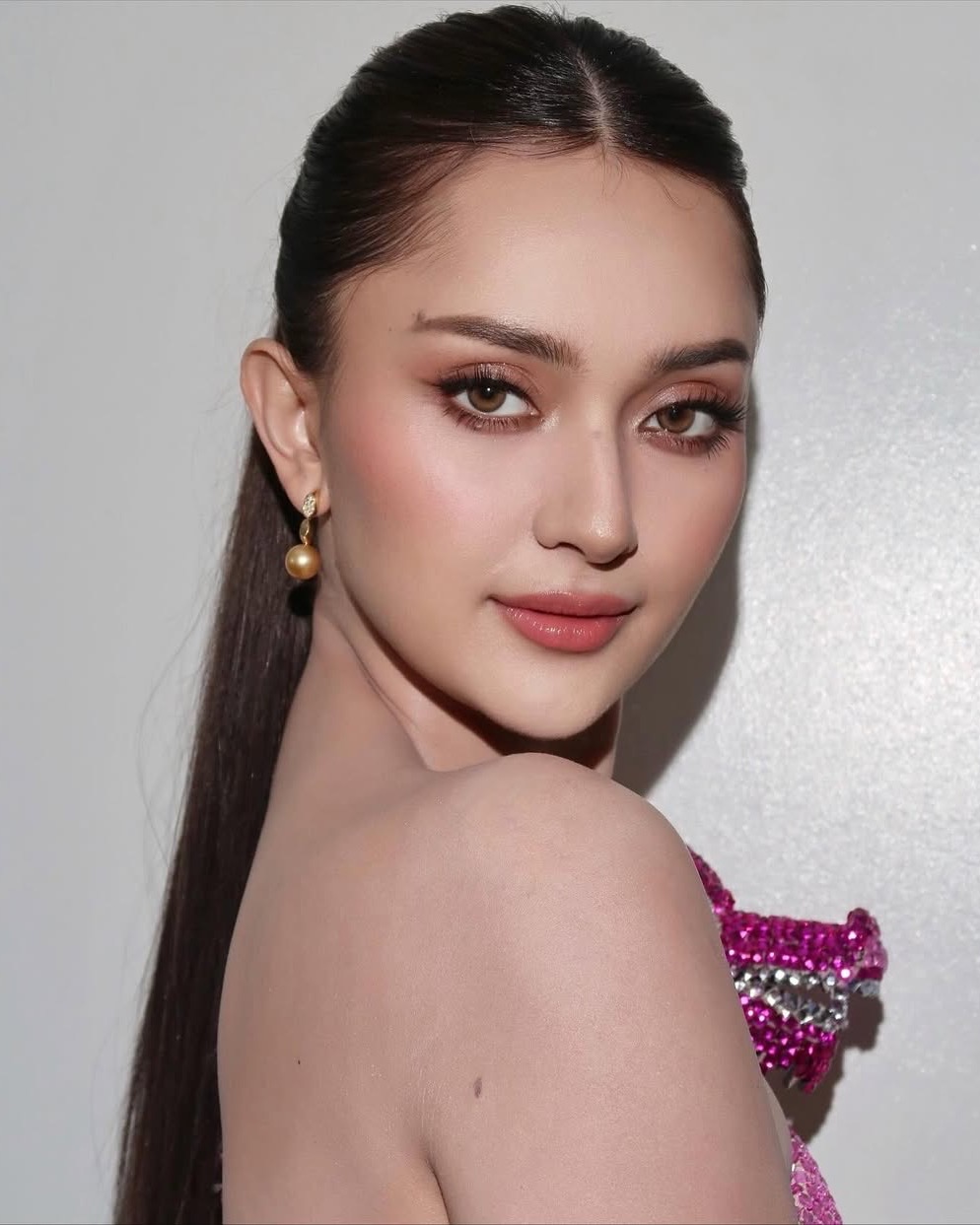 rayover_2025-10-24T09:03:19.027Z