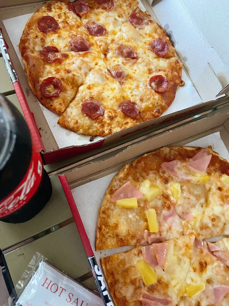 afternoon snack from shakey’s pizza.jpg